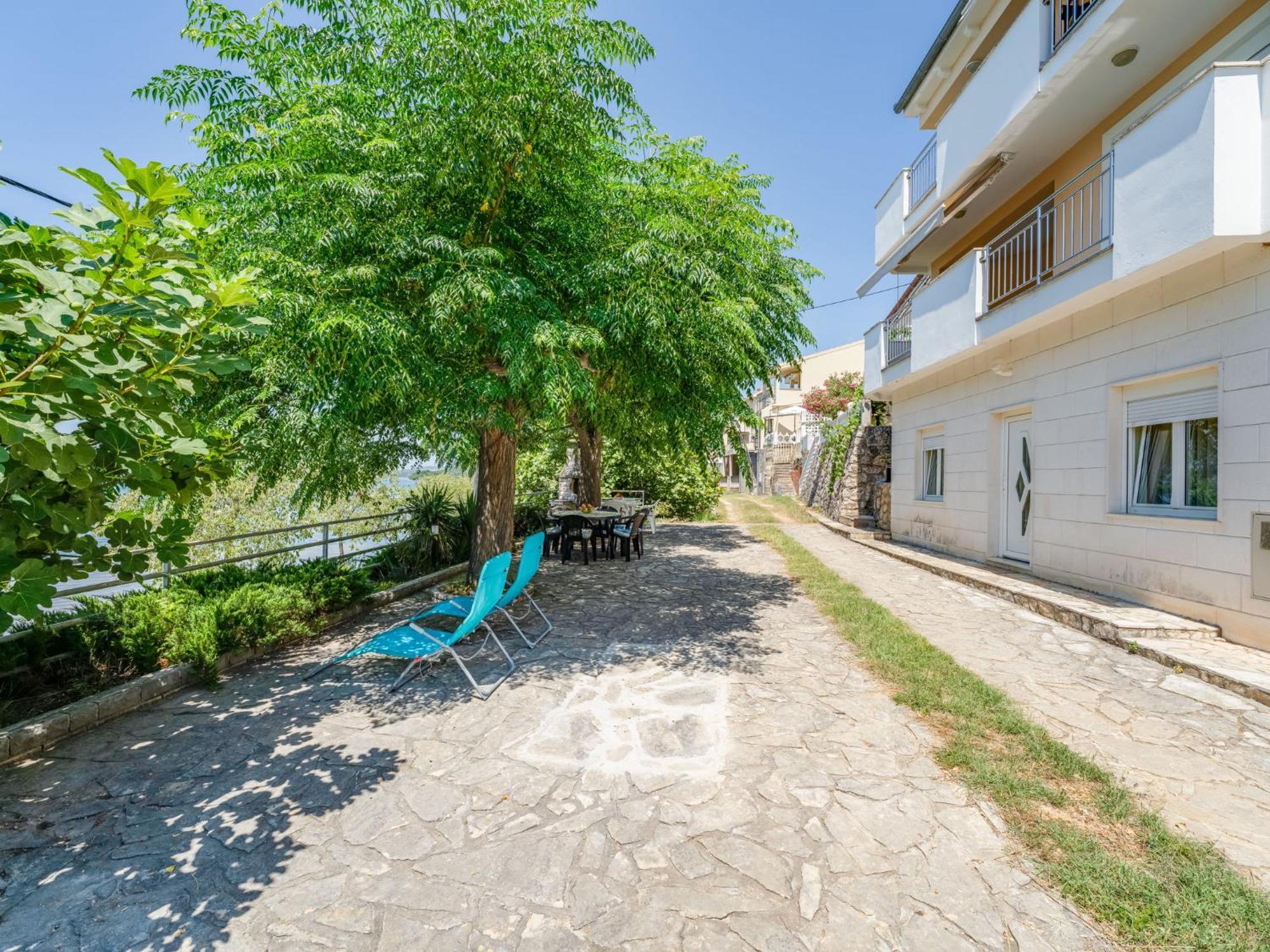 Apartment Daria 3 By Interhome Anić エクステリア 写真
